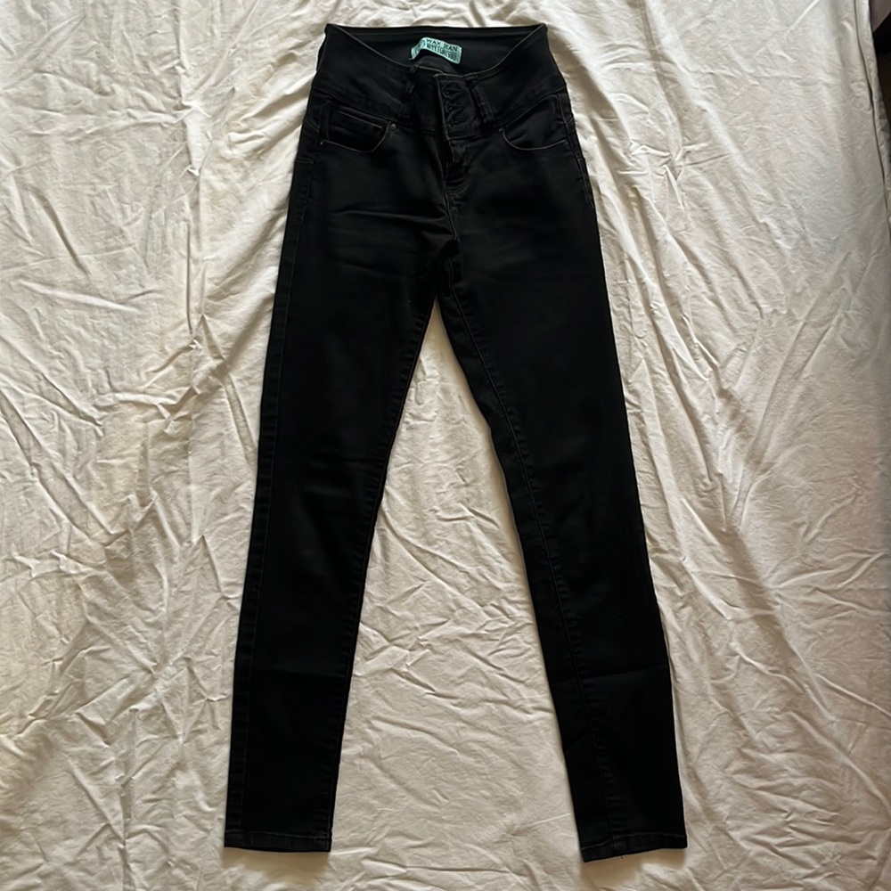 Black Jeans